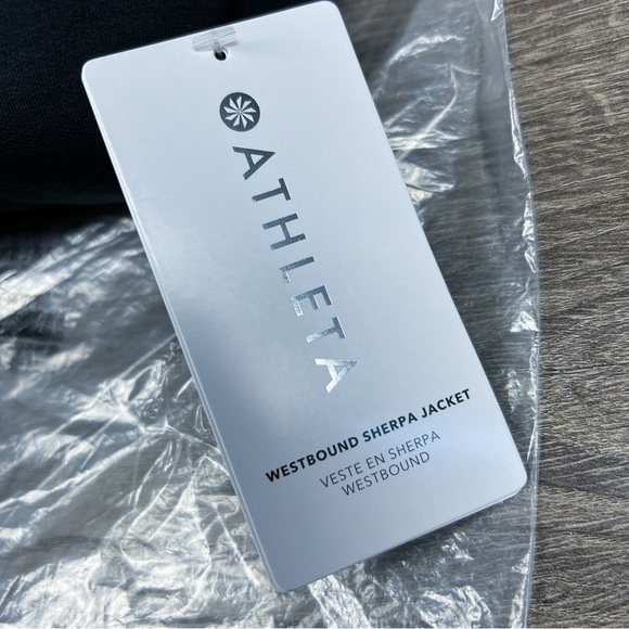 Athleta NWT Westbound Sherpa Jacket, Black L - Oversized, Giftable, Winter, Cozy - Picture 6 of 9